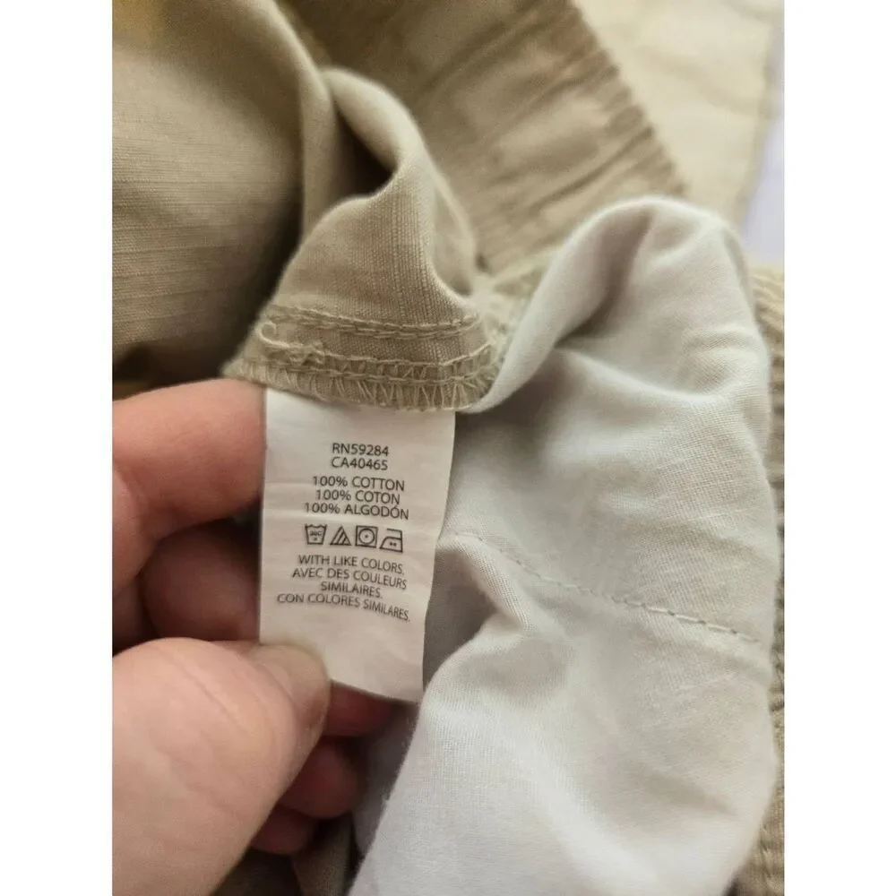 Childrens Place Boys Size 18 Husky Beige Cargo Shorts